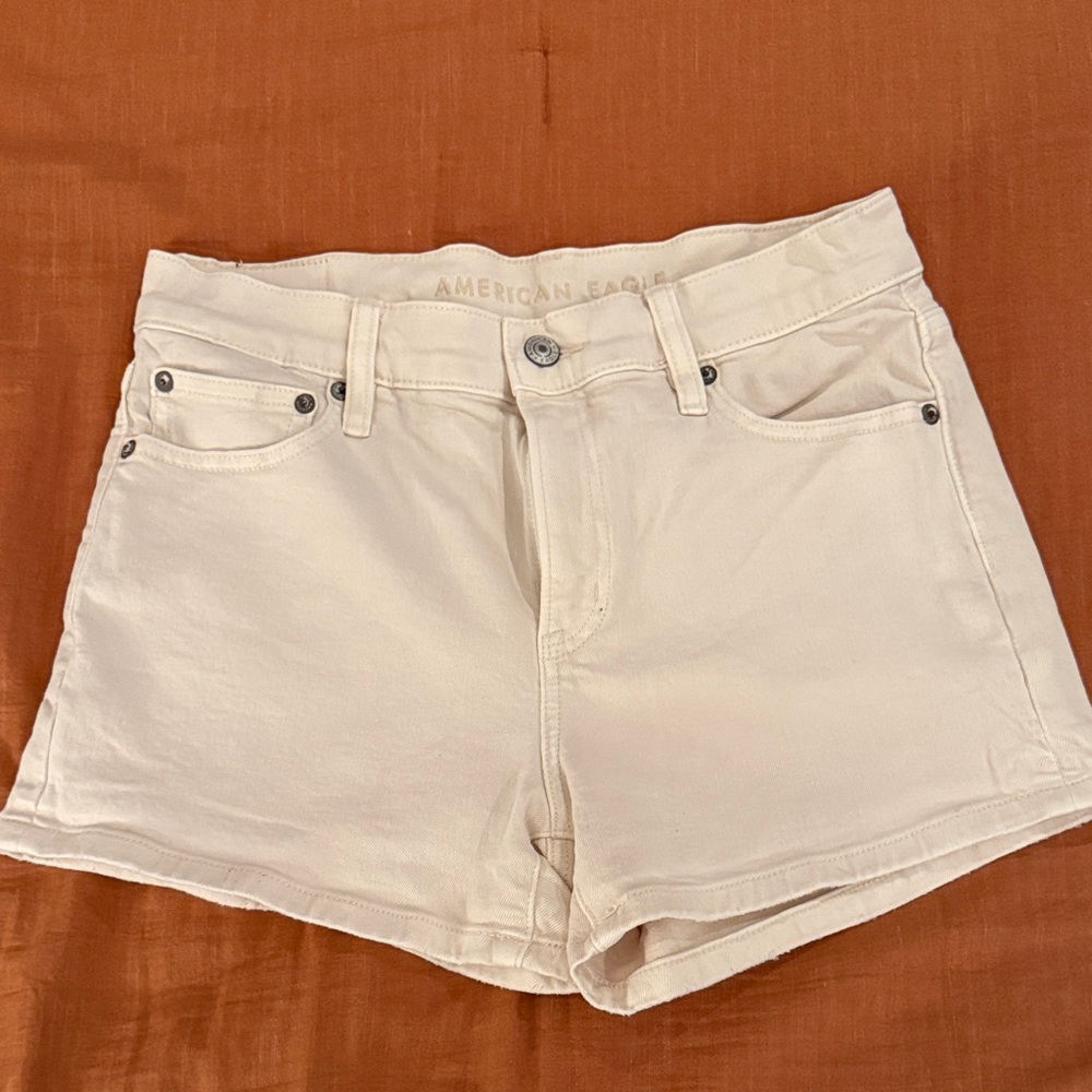 American Eagle Outfitters Women's Off-White Jean Shorts